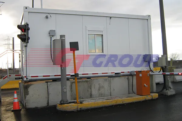 Mobile Office Containers — a mobile office container (6 of 11)