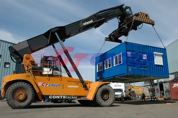 20′ Double Office Containers — a 20 ft double office container conversion (3 of 11)
